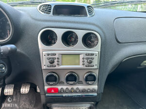 Alfa Romeo 156 GTA - 2002