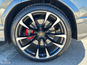 Lamborghini Urus - 2019