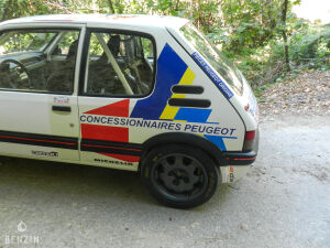 Peugeot 205 GTI 1600 Groupe A - 1985