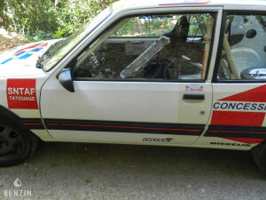 Peugeot 205 GTI 1600 Groupe A - 1985