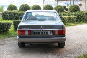 Mercedes-Benz 500 SEC C126 - 1990