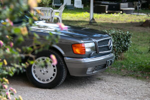 Mercedes-Benz 500 SEC C126 - 1990