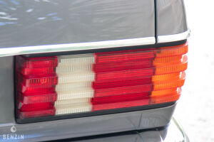 Mercedes-Benz 500 SEC C126 - 1990