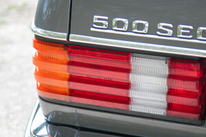 Mercedes-Benz 500 SEC C126 - 1990