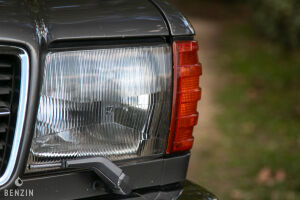 Mercedes-Benz 500 SEC C126 - 1990