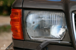 Mercedes-Benz 500 SEC C126 - 1990