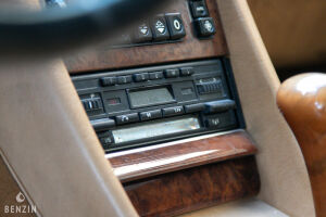 Mercedes-Benz 500 SEC C126 - 1990