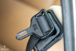 Mercedes-Benz 500 SEC C126 - 1990