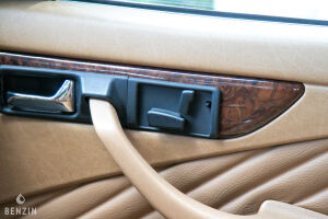 Mercedes-Benz 500 SEC C126 - 1990