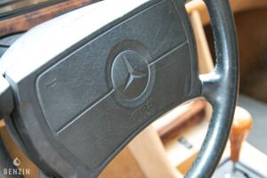 Mercedes-Benz 500 SEC C126 - 1990