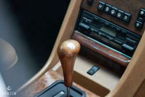 Mercedes-Benz 500 SEC C126 - 1990