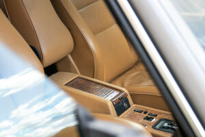 Mercedes-Benz 500 SEC C126 - 1990