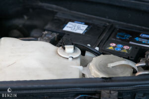 Mercedes-Benz 500 SEC C126 - 1990