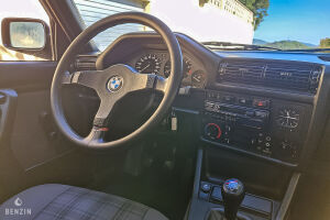 BMW 318is e30 - 1990