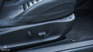 Peugeot 407 Coupé V6 HDi - 2006