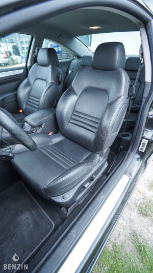 Peugeot 407 Coupé V6 HDi - 2006