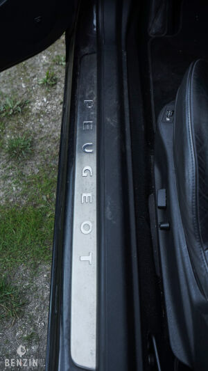 Peugeot 407 Coupé V6 HDi - 2006