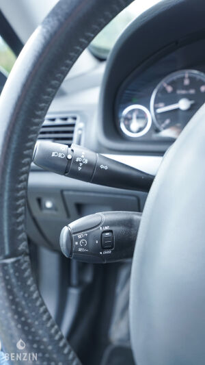 Peugeot 407 Coupé V6 HDi - 2006