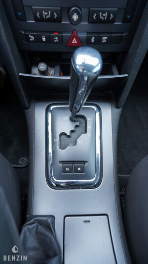 Peugeot 407 Coupé V6 HDi - 2006