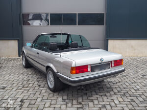 BMW 320i e30 Cabriolet - 1990