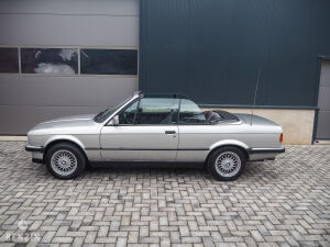 BMW 320i e30 Cabriolet - 1990