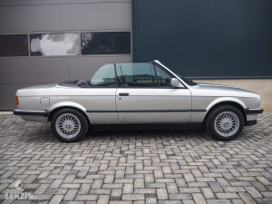 BMW 320i e30 Cabriolet - 1990