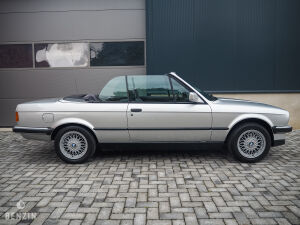 BMW 320i e30 Cabriolet - 1990