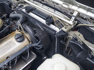 BMW 320i e30 Cabriolet - 1990