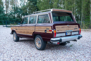 Jeep Grand Wagoneer - 1987