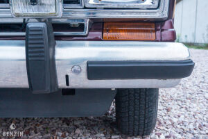 Jeep Grand Wagoneer - 1987