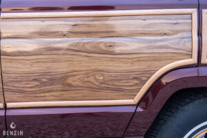 Jeep Grand Wagoneer - 1987