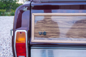 Jeep Grand Wagoneer - 1987