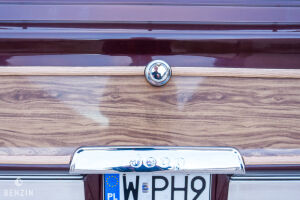 Jeep Grand Wagoneer - 1987