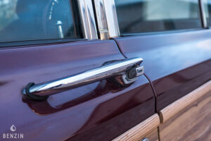 Jeep Grand Wagoneer - 1987