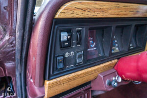 Jeep Grand Wagoneer - 1987
