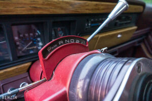 Jeep Grand Wagoneer - 1987