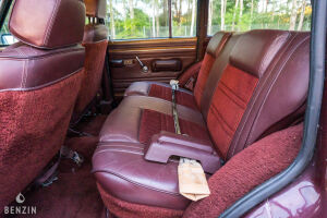 Jeep Grand Wagoneer - 1987