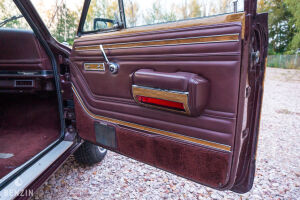 Jeep Grand Wagoneer - 1987