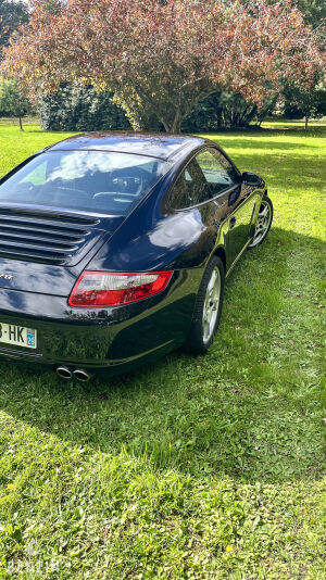 Porsche 911 type 997 Carrera - 2004