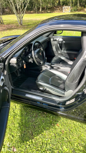 Porsche 911 type 997 Carrera - 2004