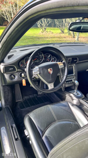 Porsche 911 type 997 Carrera - 2004