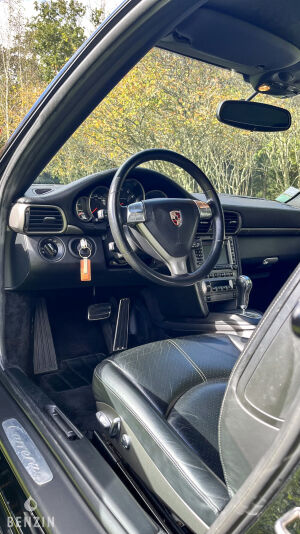 Porsche 911 type 997 Carrera - 2004