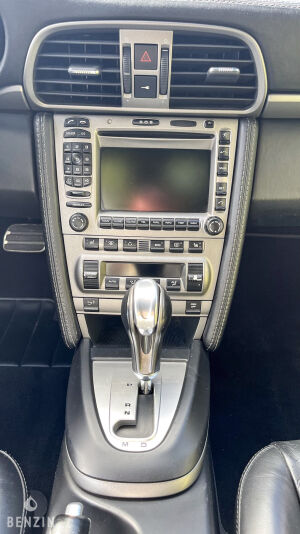 Porsche 911 type 997 Carrera - 2004