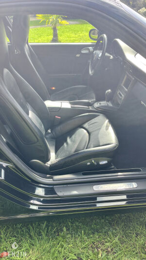 Porsche 911 type 997 Carrera - 2004