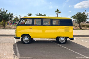 Volkswagen Combi T1 Split bus - 1958