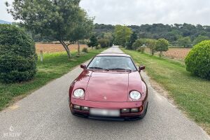 Porsche 928 S -  1984