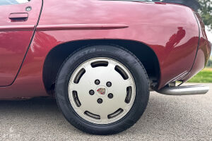Porsche 928 S -  1984