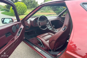 Porsche 928 S -  1984