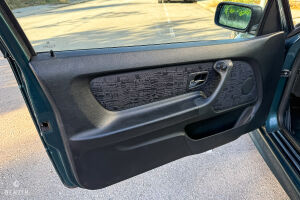 BMW 323ti e36 - 1998