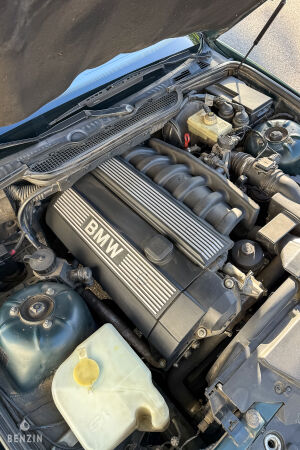 BMW 323ti e36 - 1998